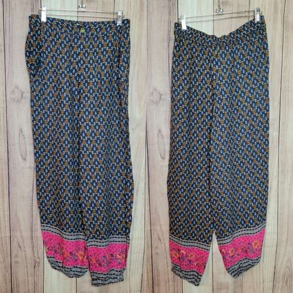 NWT Anthropologie Smocked Balloon Leg Pants in Blue Motif - Picture 3 of 9